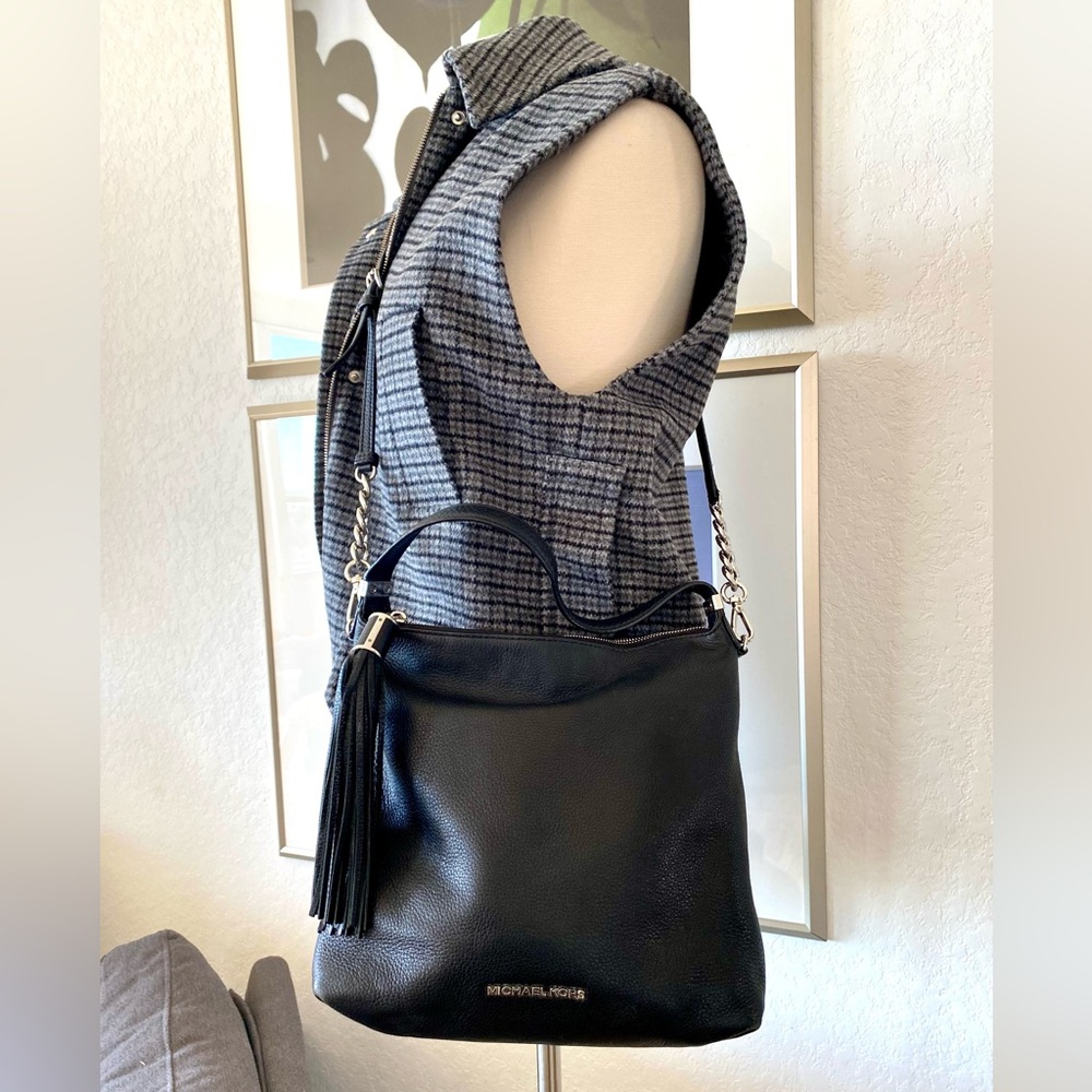 Michael Kors Black Leather Bedford Tassel Zip Top Bag